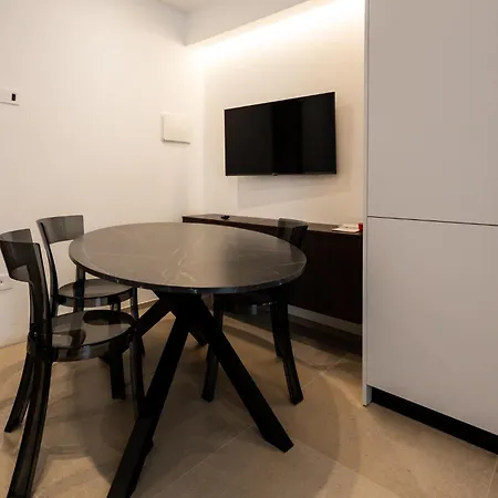 Apartment Lenuccia *